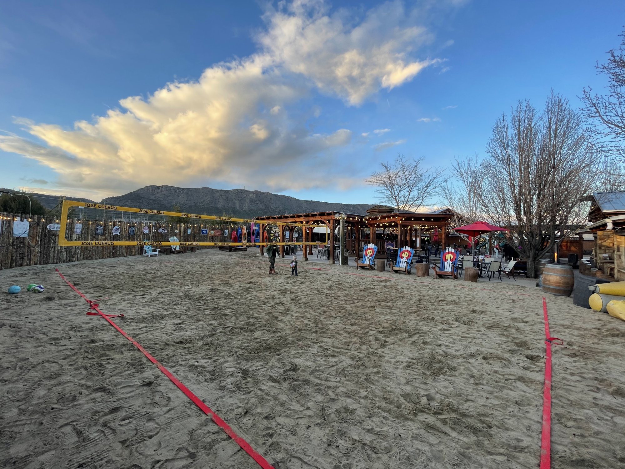 wwbg/gbp-volleyball-court.jpg